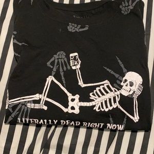 ☠️ZOE & LIV LITERALLY DEAD RIGHT NOW TEE💀